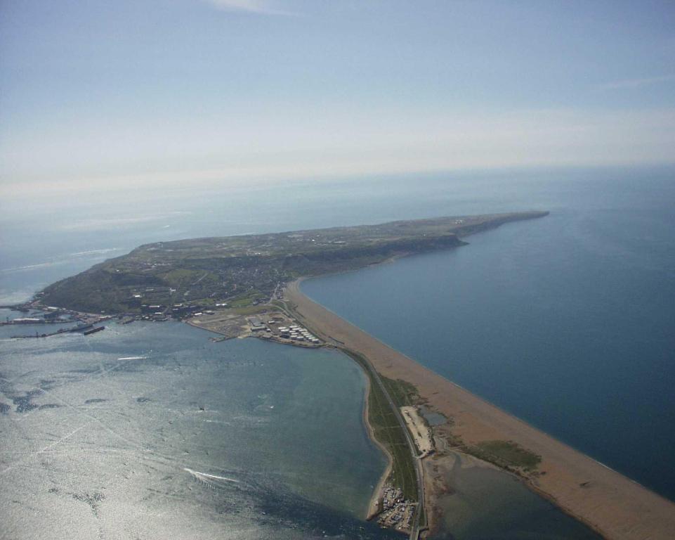 Chesil Beach from Portland, Britain's longest 'tombolo', Ch…